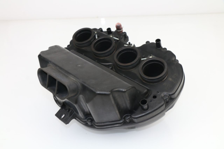 photo de AIR BOX SUZUKI GSR 750 (2011 - 2017)