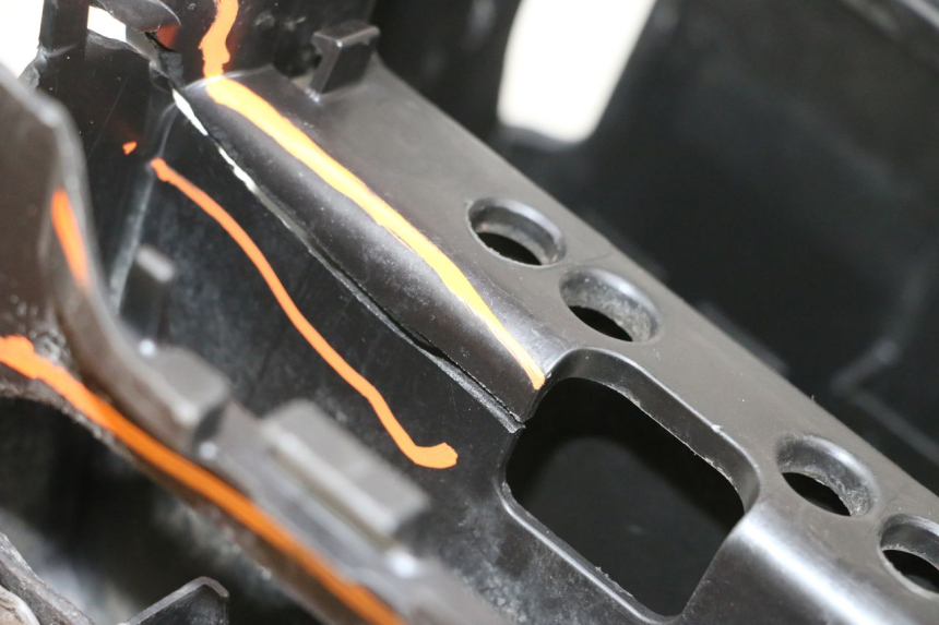 photo de AIR BOX YAMAHA YFM R RAPTOR 250 (2008 - 2014) - Alternative perspective