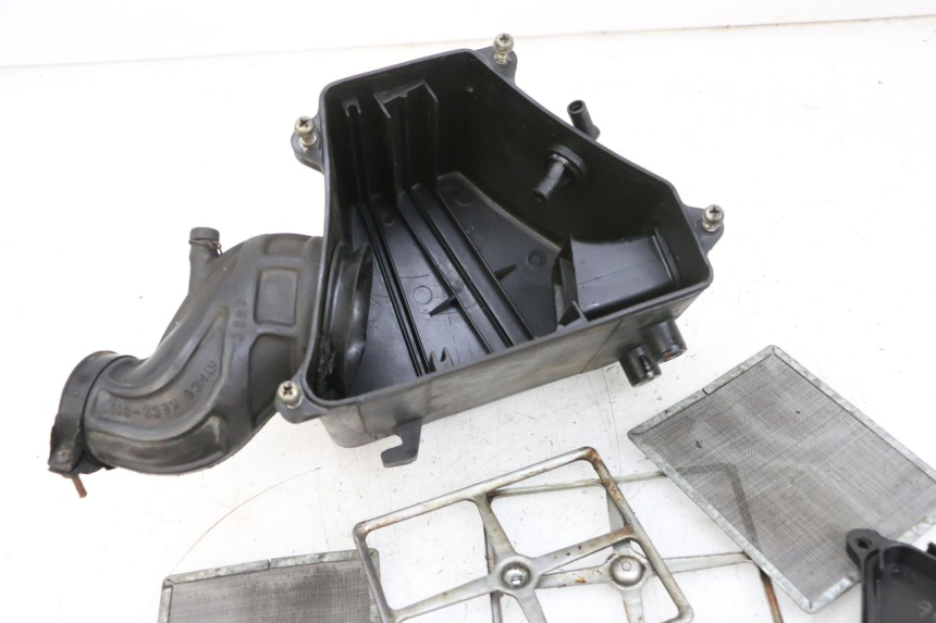 photo de AIR BOX KYMCO ZING 125 (1997 - 2003) - Surface and material condition