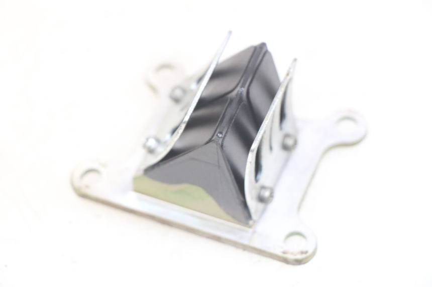 photo de INTAKE VALVE KYMCO AGILITY NAKED RENOUVO 2T 50 (2011 - 2018)