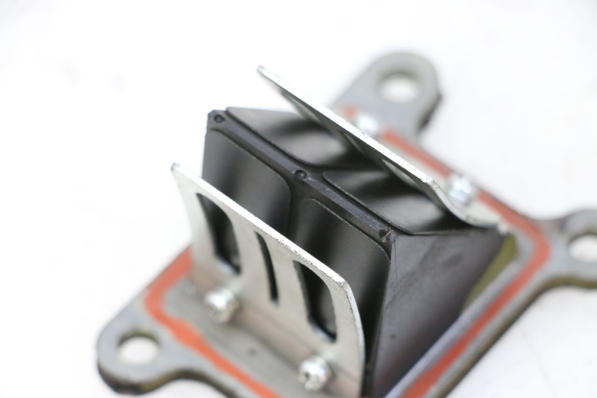 photo de INTAKE VALVE KYMCO AGILITY NAKED RENOUVO 2T 50 (2011 - 2018)