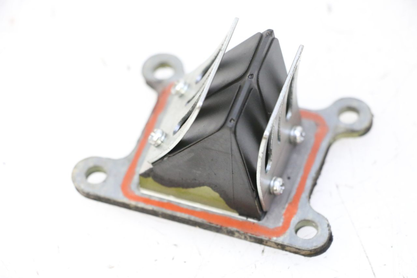 photo de INTAKE VALVE KYMCO AGILITY NAKED RENOUVO 2T 50 (2011 - 2018)