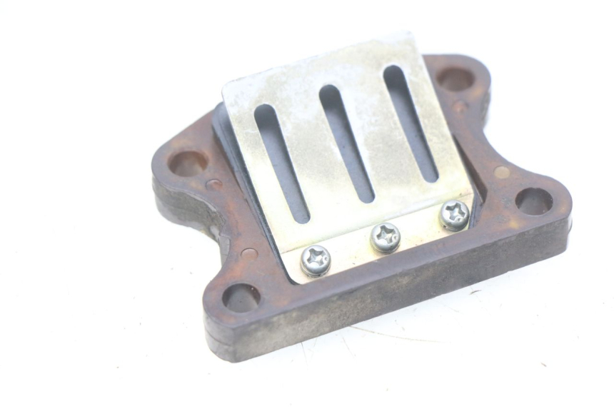 photo de INTAKE VALVE PEUGEOT ELYSTAR 50 (2002 - 2014)