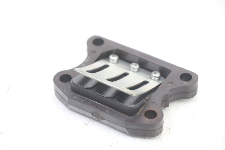 photo de INTAKE VALVE PEUGEOT ELYSTAR 50 (2002 - 2014)