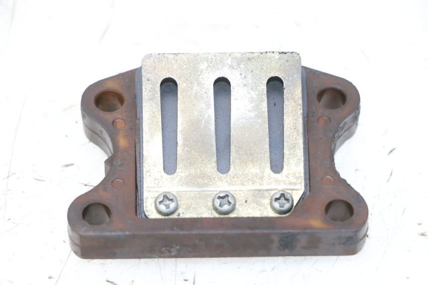 photo de INTAKE VALVE PEUGEOT ELYSTAR 50 (2002 - 2014)