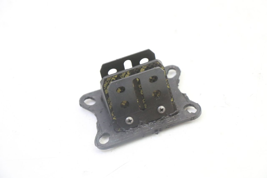 photo de INTAKE VALVE DERBI SENDA SM DRD 50 (2008 - 2013)