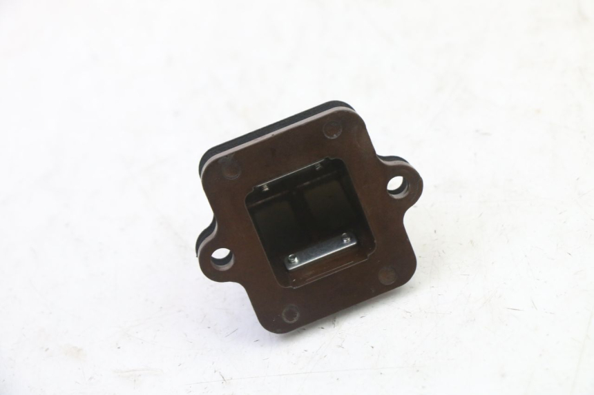 photo de INTAKE VALVE PEUGEOT STREETZONE I NAKED 2T 50 (2018 - 2020)