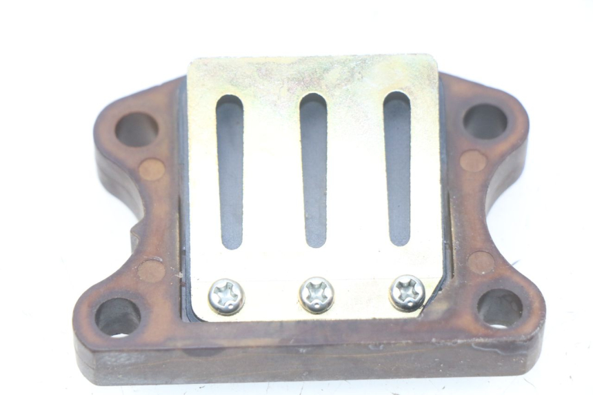 photo de INTAKE VALVE PEUGEOT VIVACITY 50 (1998 - 2003)