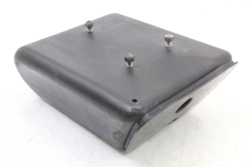 photo de GLOVE BOX SUZUKI GSX E 250 (1982 - 1983)