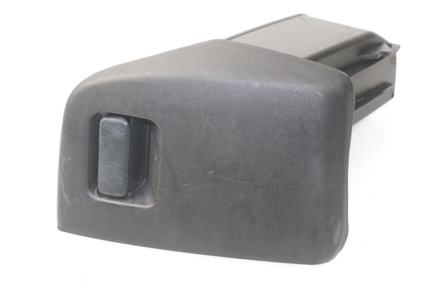 photo de GLOVE BOX HONDA NSS EX FORZA 250 (2008 - 2009)