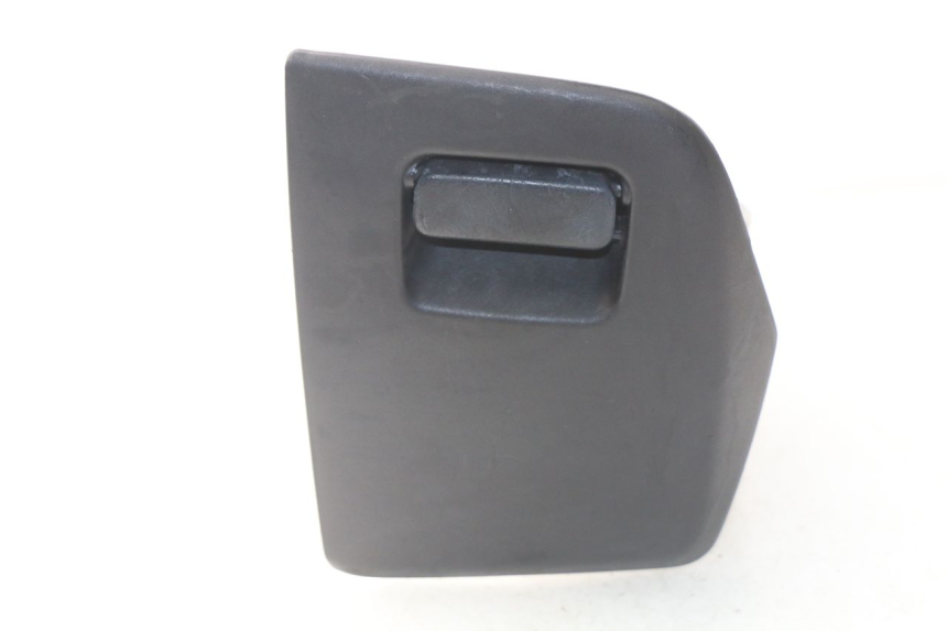 photo de GLOVE BOX HONDA NSS EX FORZA 250 (2008 - 2009)