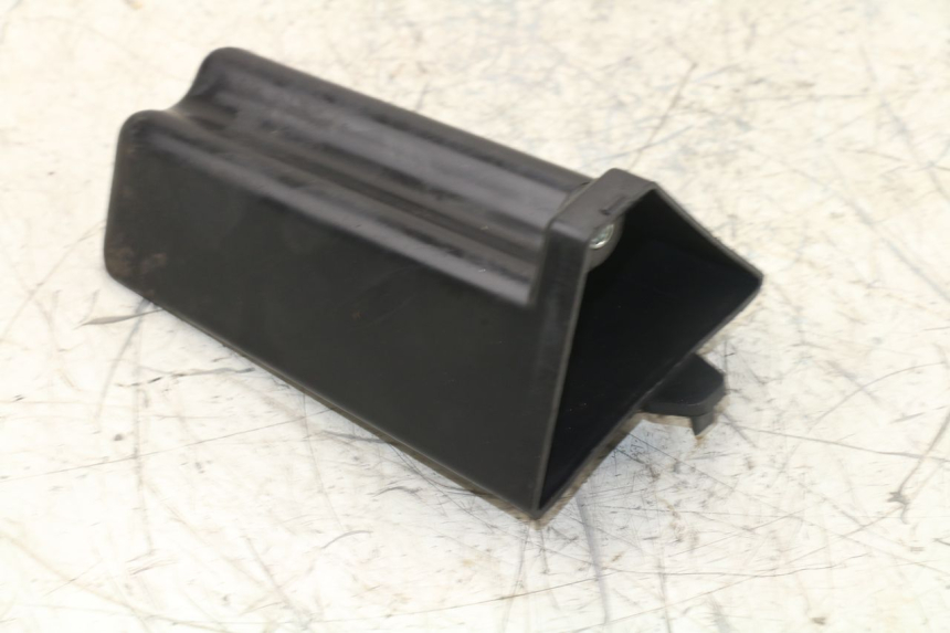 photo de GLOVE BOX SUZUKI GN 125 (1997 - 2000)