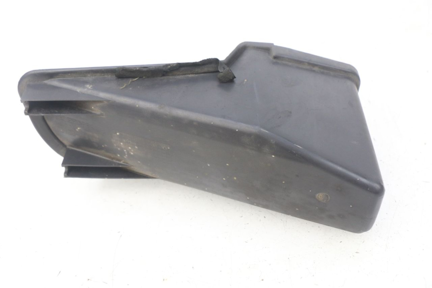 photo de GLOVE BOX SUZUKI UH BURGMAN 125 (2002 - 2006)