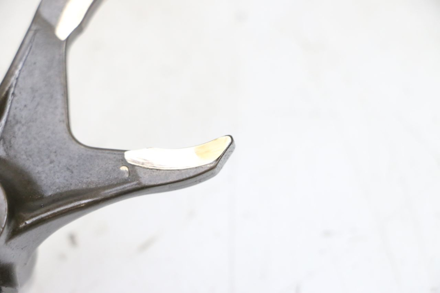 photo de GEARBOX MV AGUSTA BRUTALE R WALLY 910 (2008 - 2008) - Fixing points details