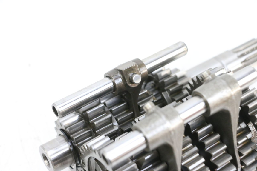 photo de GEARBOX MV AGUSTA BRUTALE R WALLY 910 (2008 - 2008) - Alternative angle