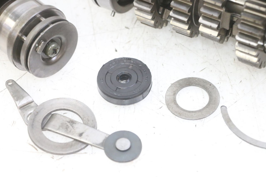 photo de GEARBOX SUZUKI GS GSE 500 (2001 - 2003)