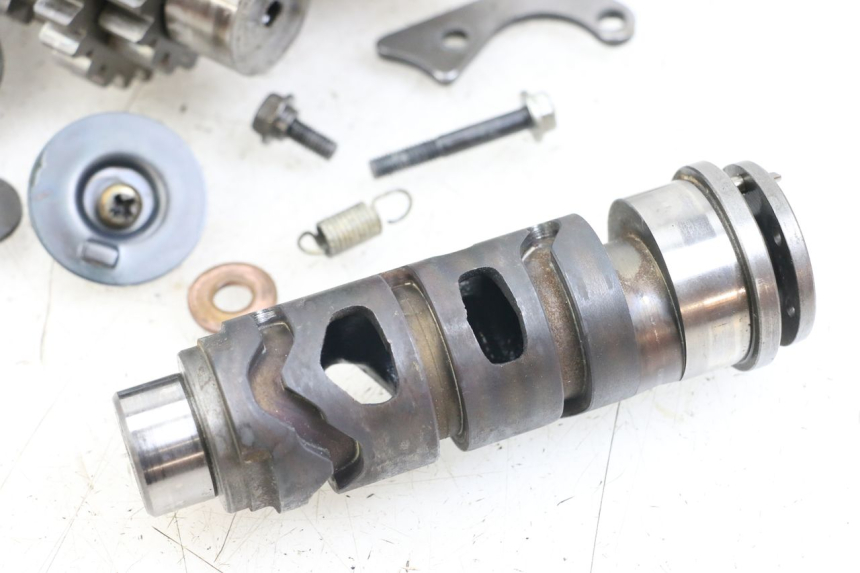 photo de GEARBOX SUZUKI GSX E 250 (1982 - 1983)