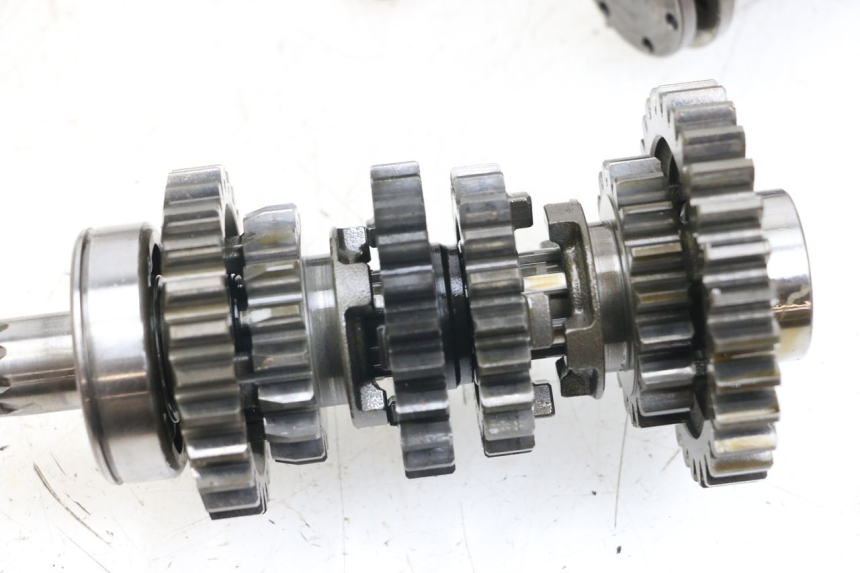 photo de GEARBOX SUZUKI GSX E 250 (1982 - 1983)