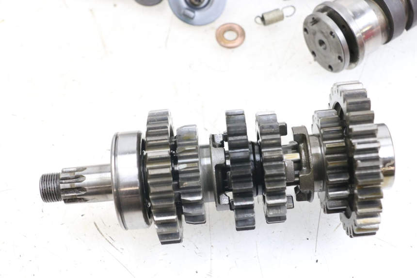 photo de GEARBOX SUZUKI GSX E 250 (1982 - 1983)