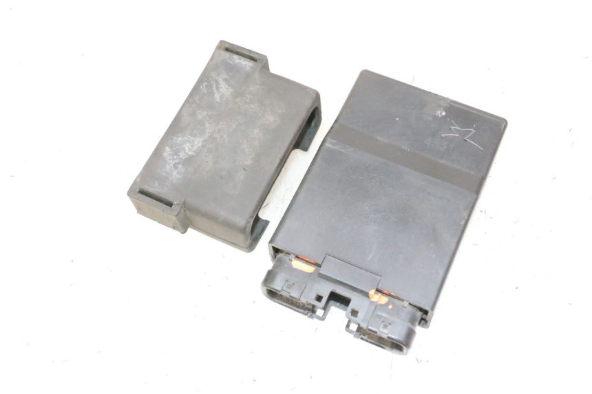photo de CDI UNIT HONDA CBR RR FIREBLADE 900 (1992 - 1994)