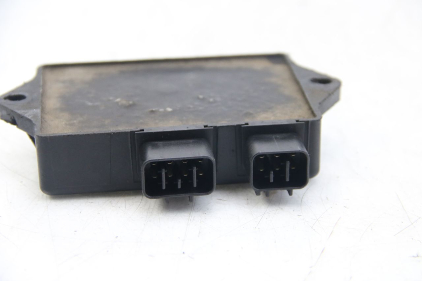 photo de CDI UNIT YAMAHA FZS FAZER 600 (2001 - 2003)