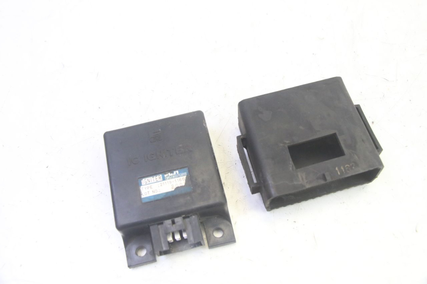 photo de CDI UNIT KAWASAKI GPX R WARBIRD 600 (1988 - 1993) - Main view