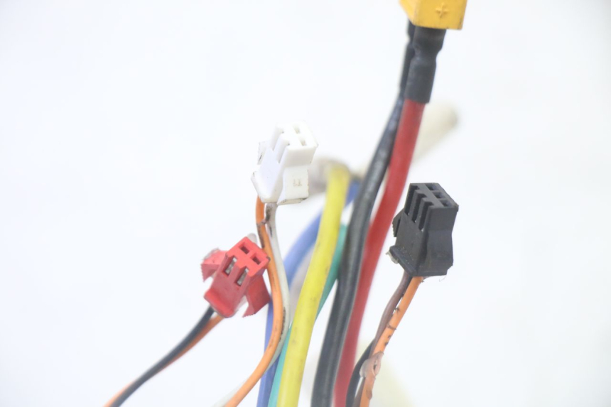 photo de CDI UNIT HITWAY H5 1 - Fixing points details