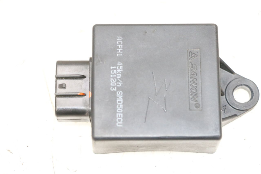 photo de CDI UNIT PEUGEOT KISBEE 2T 50 (2010 - 2017) - Main view