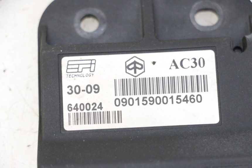 photo de CDI UNIT PIAGGIO LXV 4T 50 (2009 - 2013)