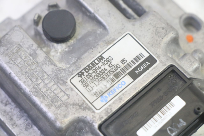 photo de CDI UNIT DAELIM VJ ROADWIN FI 125 (2008 - 2017) - Zoom on usage condition