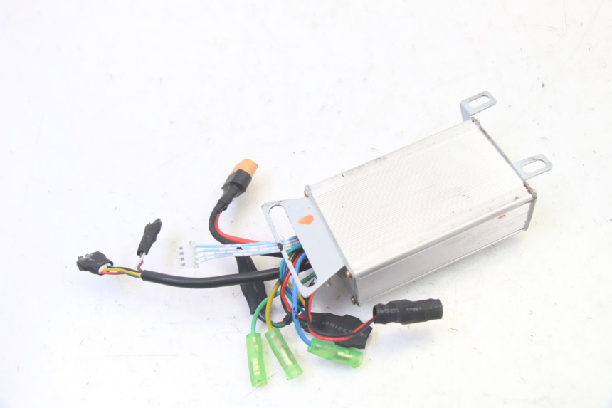 photo de CDI UNIT MOOVWAY Z8 1