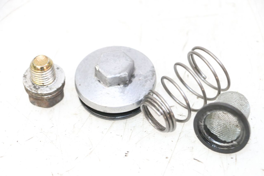 photo de ENGINE OIL CAP KYMCO AGILITY 4T 50 (2005 - 2018)