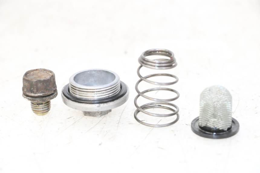 photo de ENGINE OIL CAP KYMCO AGILITY 4T 50 (2005 - 2018)