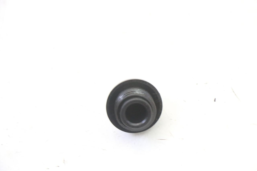 photo de ENGINE OIL CAP YAMAHA TDR DELTABOX 125 (1993 - 2003)