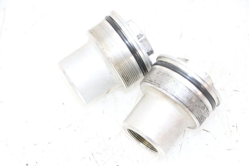 photo de FORK CAP HONDA CBR RR FIREBLADE 900 (1992 - 1994)