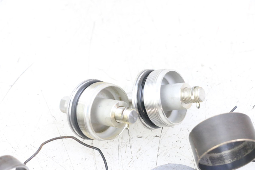 photo de FORK CAP SUZUKI GSX F GSXF 650 (2007 - 2015)