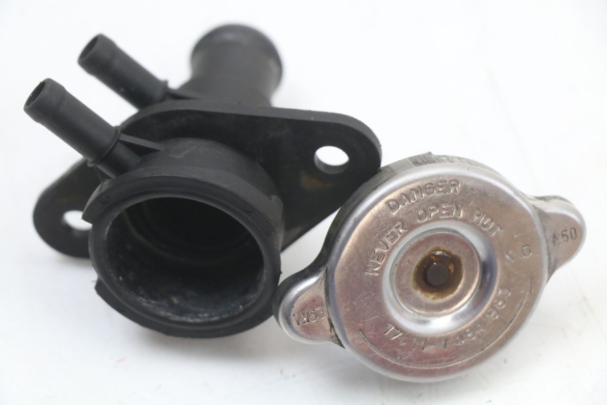 photo de RADIATOR CAP BMW C1 125 (2000 - 2003)