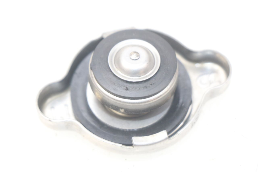 photo de RADIATOR CAP HONDA CRF 250 (2010 - 2013)