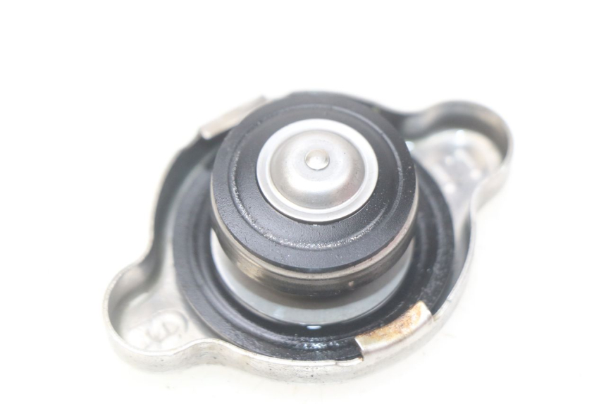 photo de RADIATOR CAP YAMAHA FJR ABS 1300 (2016 - 2020)