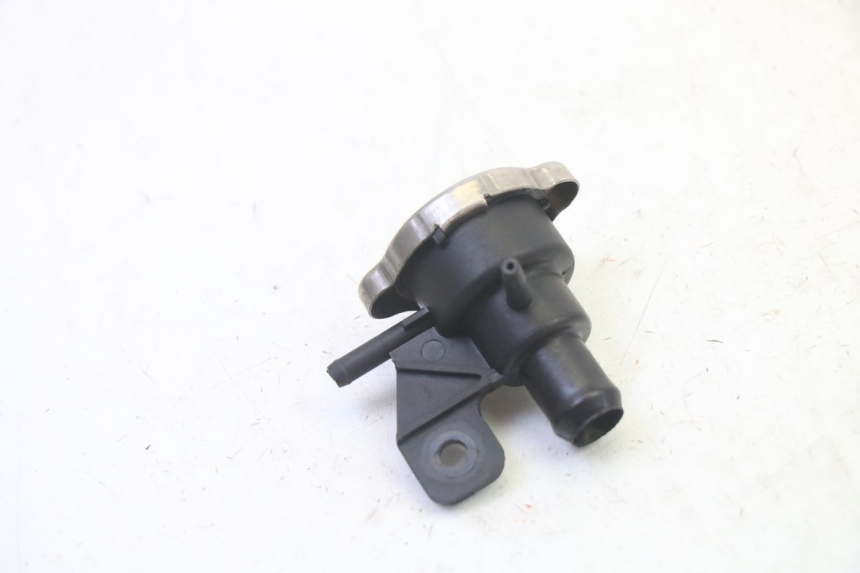 photo de RADIATOR CAP KYMCO GRAND DINK 125 (2002 - 2007)