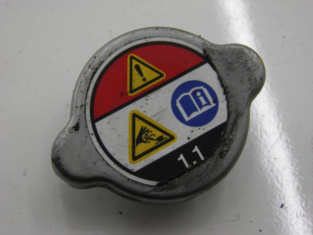 photo de RADIATOR CAP HONDA PCX (JF28) 125 (2009 - 2011)
