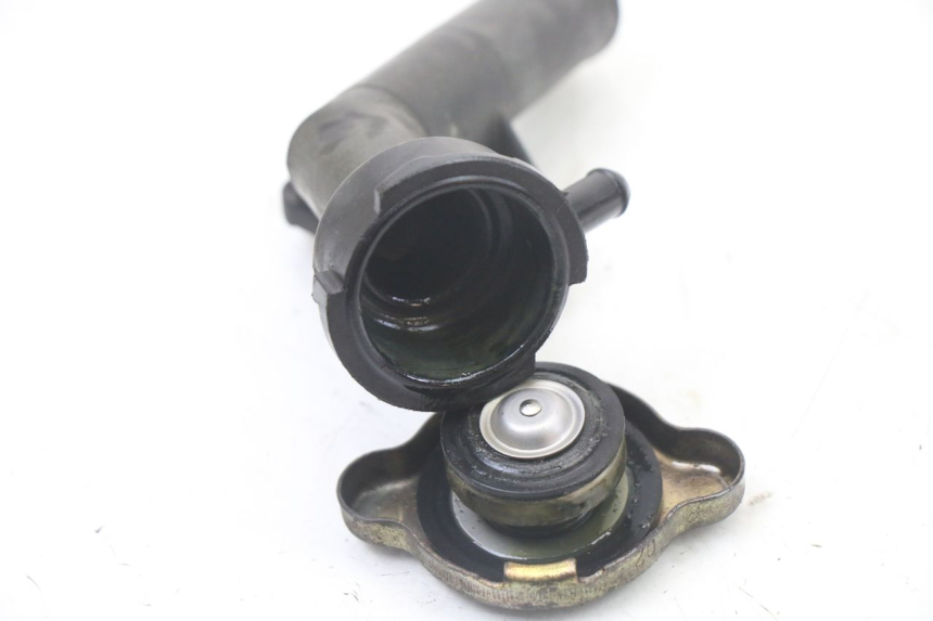 photo de RADIATOR CAP HONDA VT C2 SHADOW 750 (1997 - 2001)