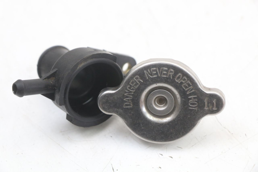 photo de RADIATOR CAP HYTRACK HY S 4X4 410 (2013 - 2016)