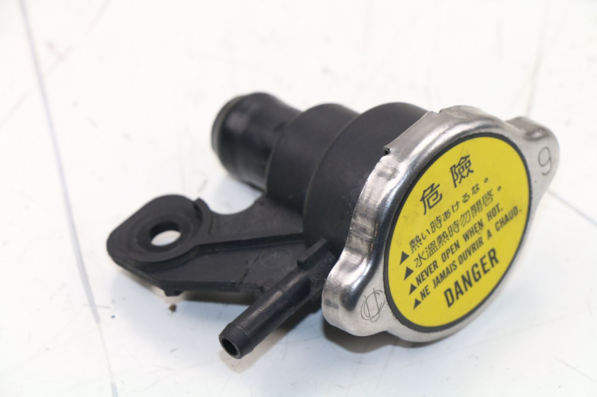 photo de RADIATOR CAP KAWASAKI J300 300 (2014 - 2017)