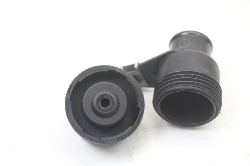 photo de RADIATOR CAP APRILIA RS 50 (1999 - 2005)