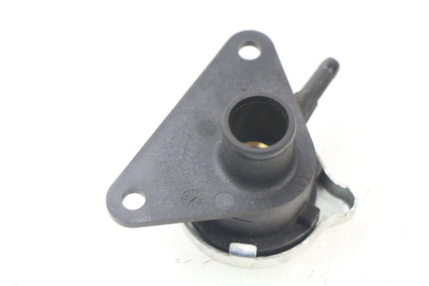 photo de RADIATOR CAP YAMAHA XMAX X-MAX ABS 125 (2014 - 2016) - Zoom on usage condition