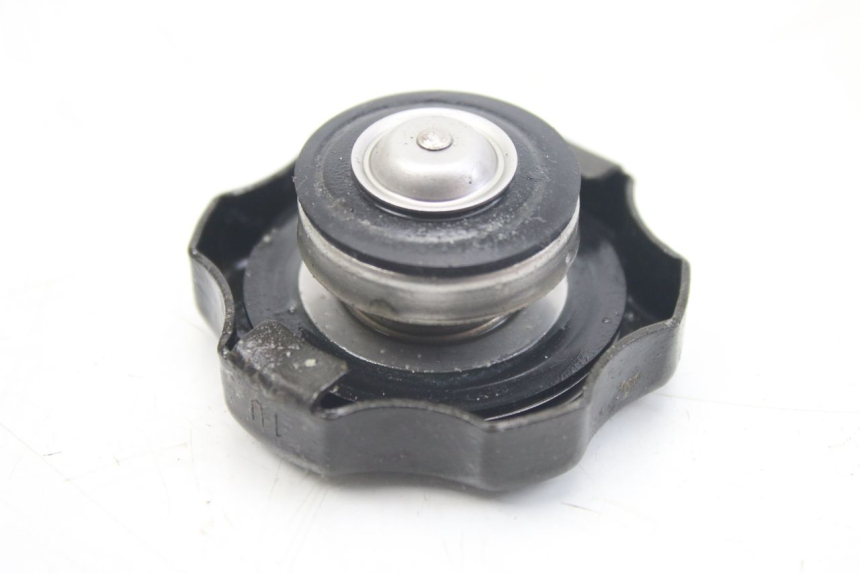 photo de RADIATOR CAP KAWASAKI ZZR 600 (1995 - 2004)