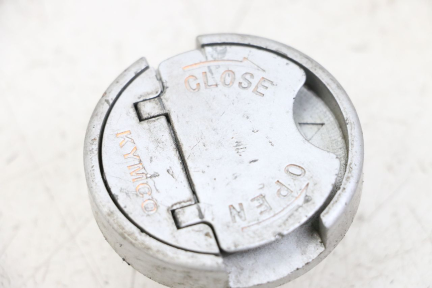 photo de FUEL TANK CAP KYMCO AGILITY 4T 50 (2018 - 2022)