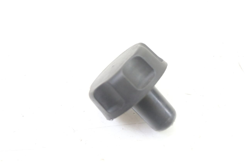 photo de FUEL TANK CAP MBK BOOSTER NEXT GENERATION 50 (1995 - 1998)