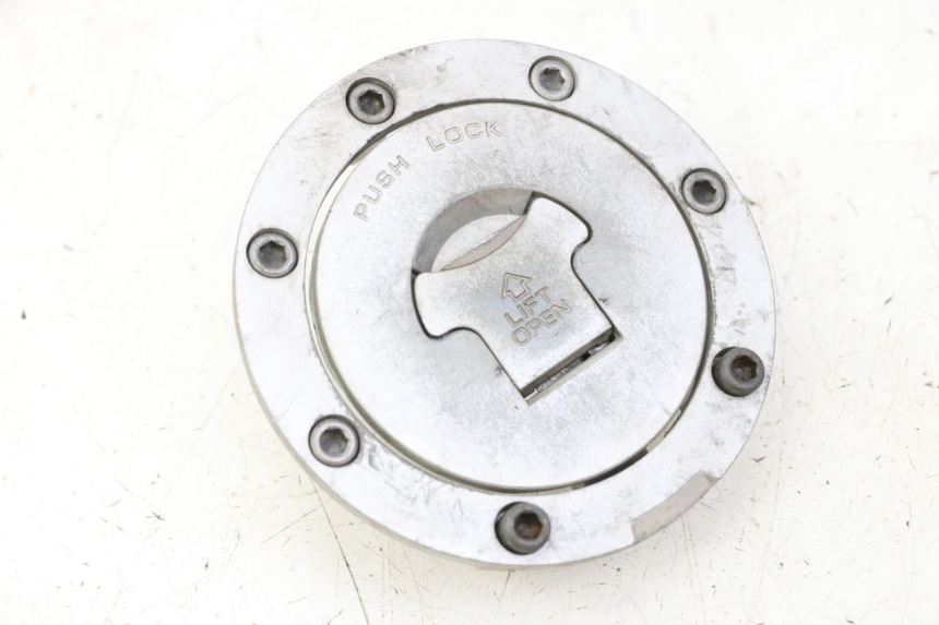 photo de FUEL TANK CAP HONDA CBR F SC25 1000 (1989 - 1992)